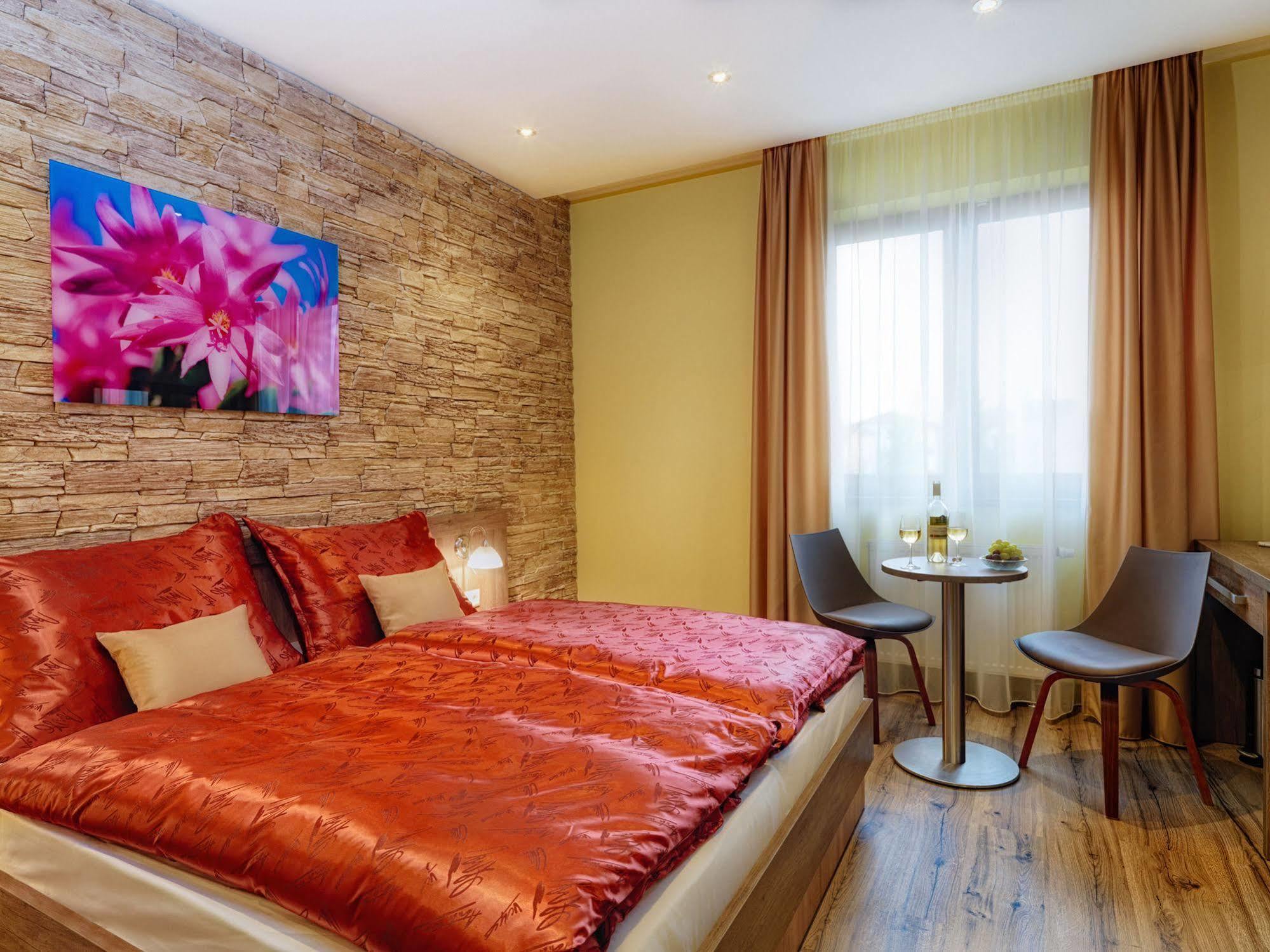 Hotel Viktor Bratislava Extérieur photo