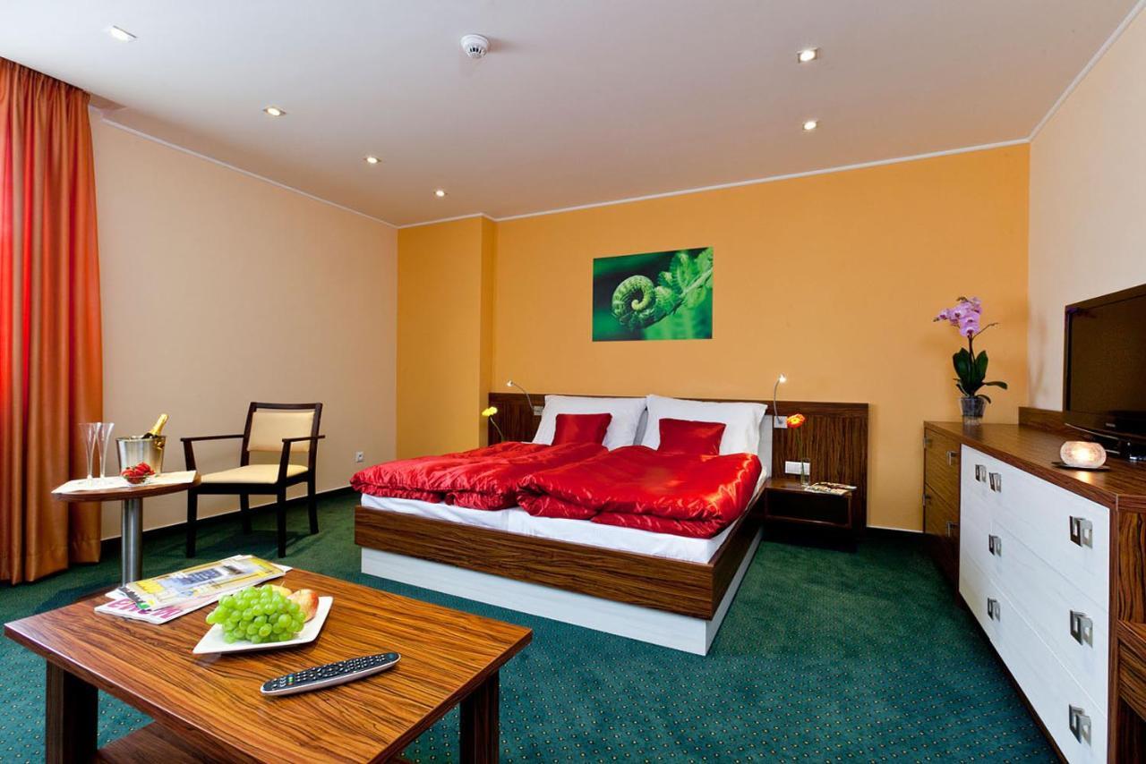 Hotel Viktor Bratislava Extérieur photo